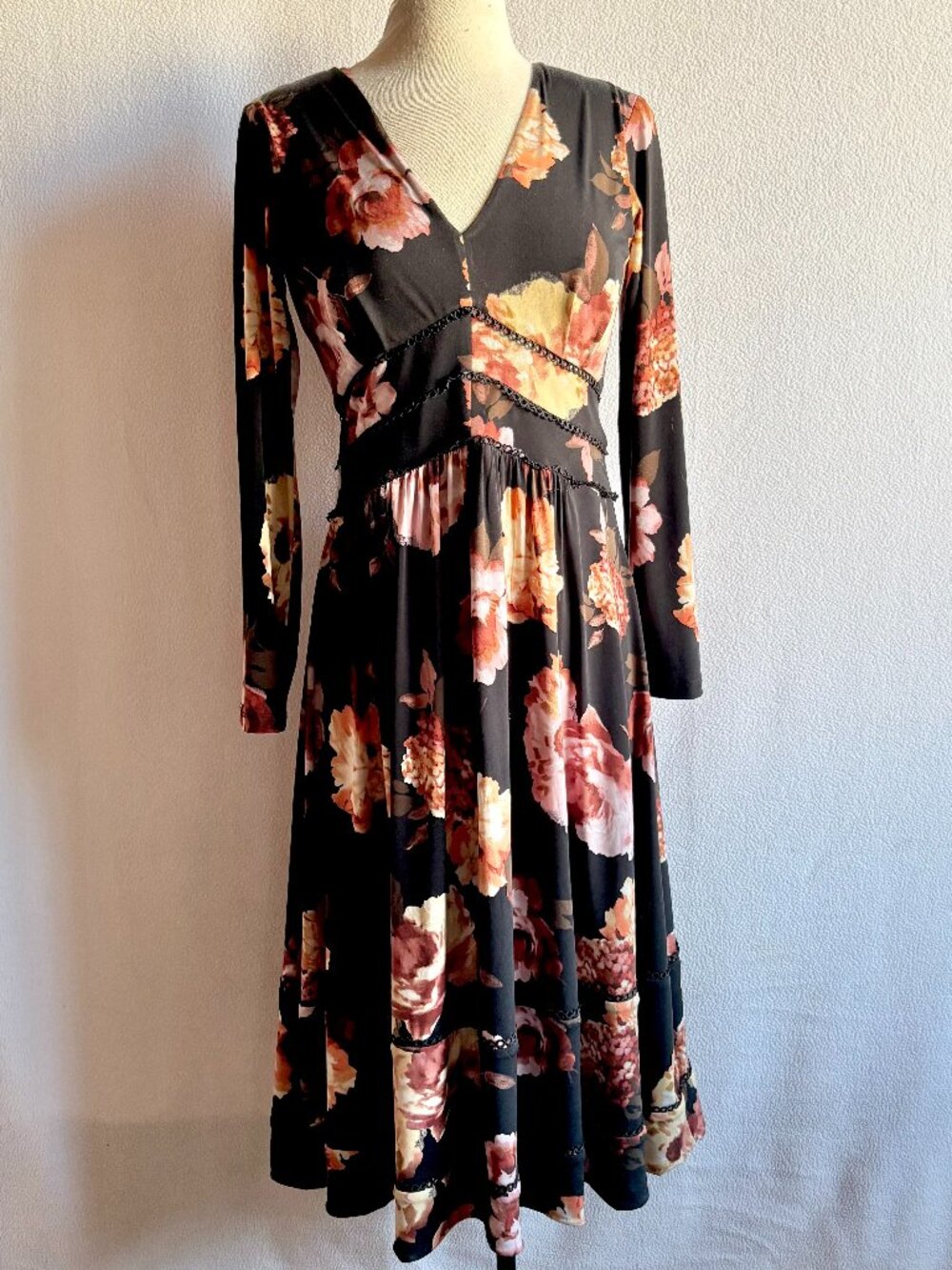 Romantic Graceful Floral Boho Empire Waist Long Sleeve Midi Dress